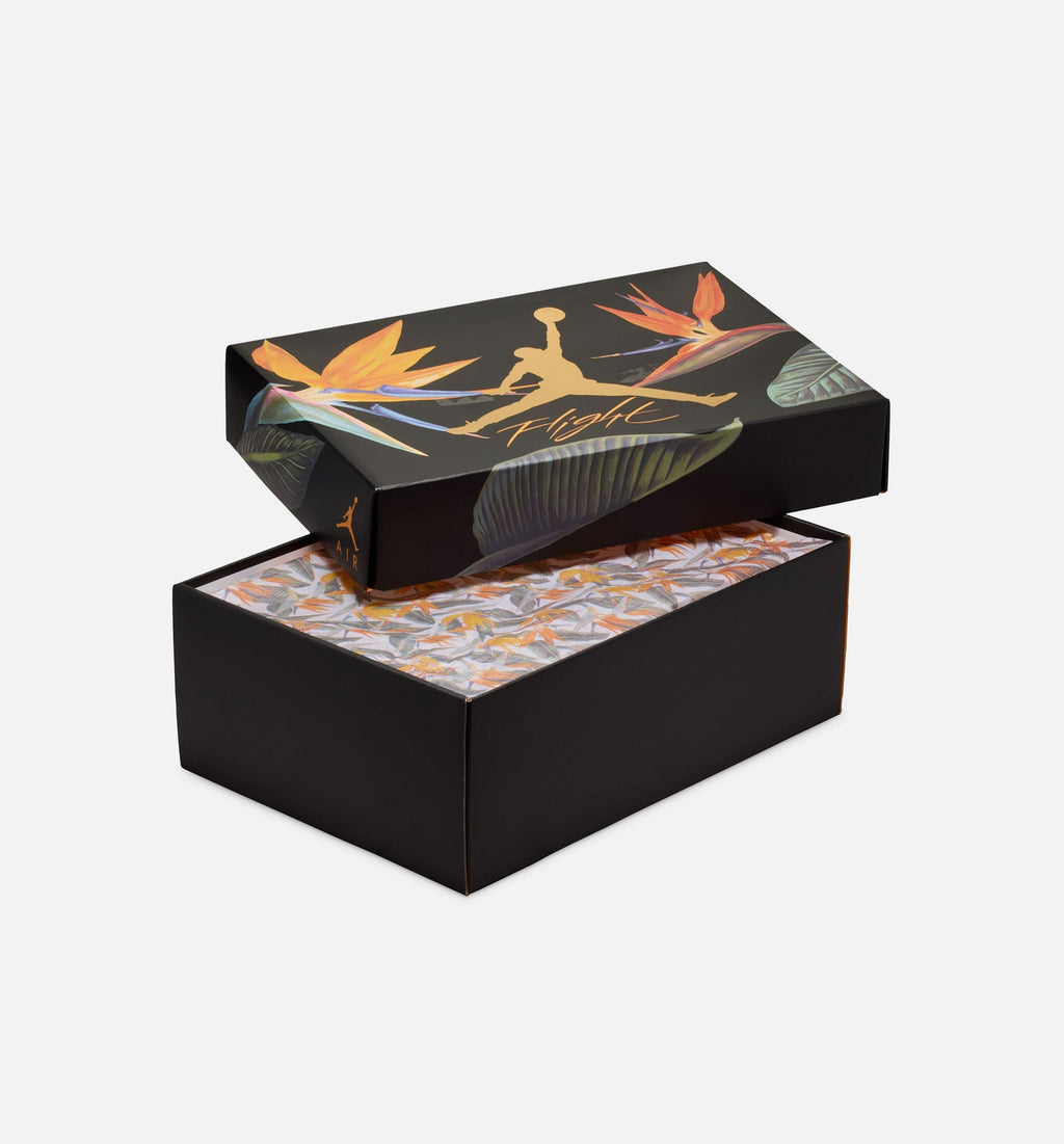 Air Jordan 4 Retro Birds of Paradise Women's Lifestyle Shoe - Coconut Milk/Metallic Gold/Muslin/Bright Mango/Sundial/Black