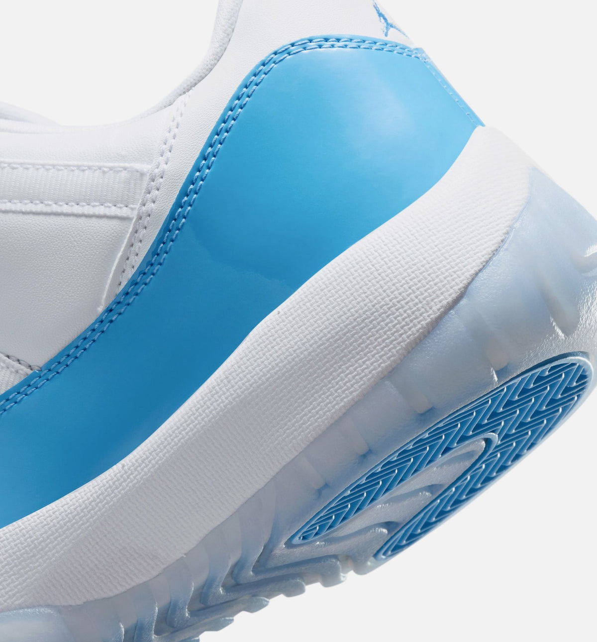 Air Jordan 11 Retro Low University Blue Men's Lifestyle Shoe – White/University Blue/Black