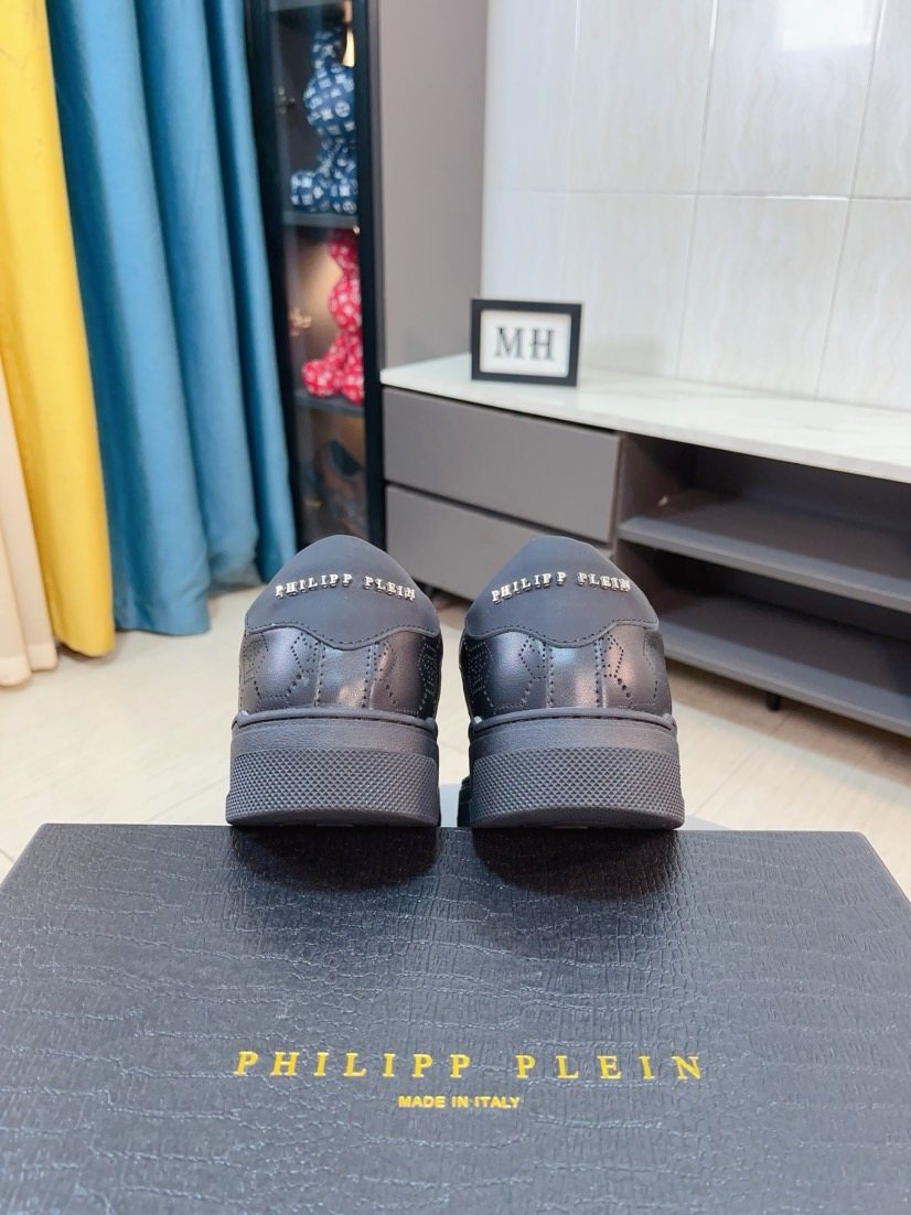 Philipp Plein Black Textured Low-Top Sneakers