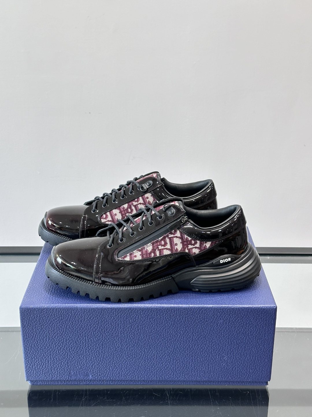 Dior Black Burgundy Patterned Derby Shoes