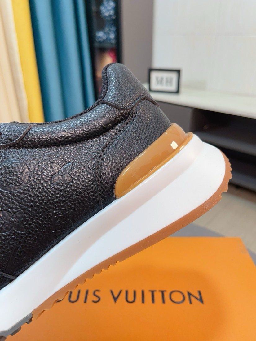 Louis Vuitton Men's Dark Brown Low-Top Sneakers